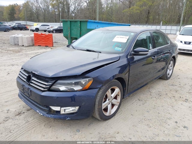 Продажа на аукционе авто 2015 Volkswagen Passat 1.8t Limited Edition, vin: 1VWAT7A3XFC071739, номер лота: 44708976