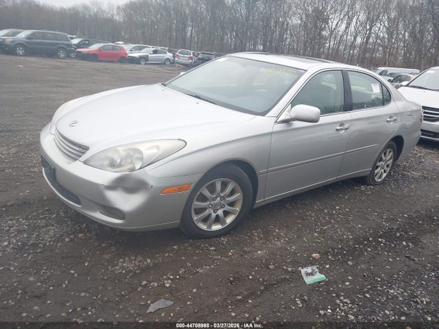 44708988 :رقم المزاد ، JTHBF30G620018381 vin ، 2002 Lexus Es 300 مزاد بيع