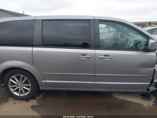 2016 Dodge Grand Caravan Se Plus მანქანა იყიდება აუქციონზე, vin: 2C4RDGBG6GR352210, აუქციონის ნომერი: 44708990