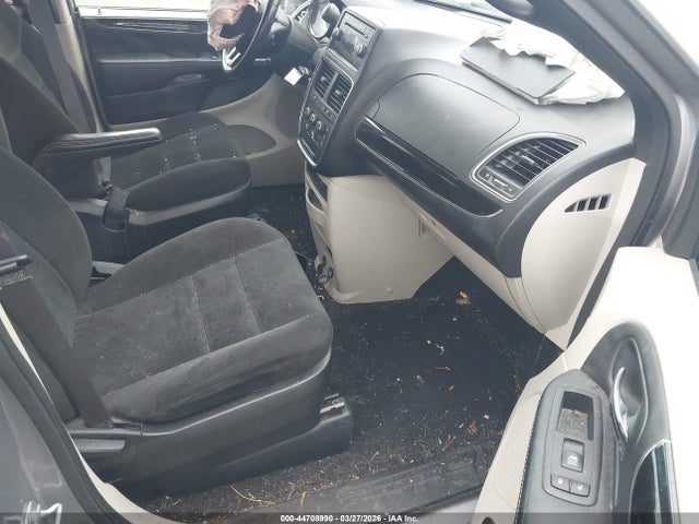 2016 Dodge Grand Caravan Se Plus მანქანა იყიდება აუქციონზე, vin: 2C4RDGBG6GR352210, აუქციონის ნომერი: 44708990