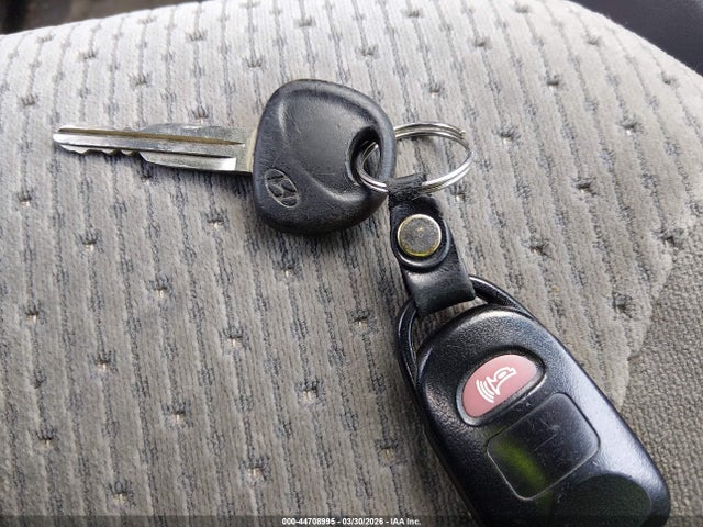 2005 HYUNDAI TUCSON KM8JN72D25U103088 Photo 10
