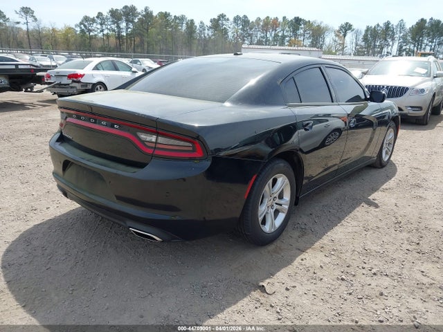 2C3CDXBG8NH169145 Dodge Charger Sxt Rwd