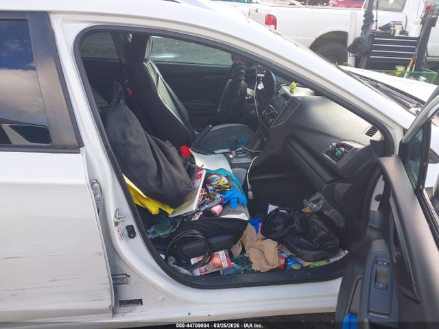 4S3GTAD64H3740462 Subaru Impreza Premium