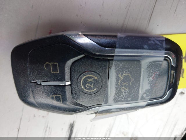 1FM5K8GT8HGC22170 Ford EXPLORER SPORT
