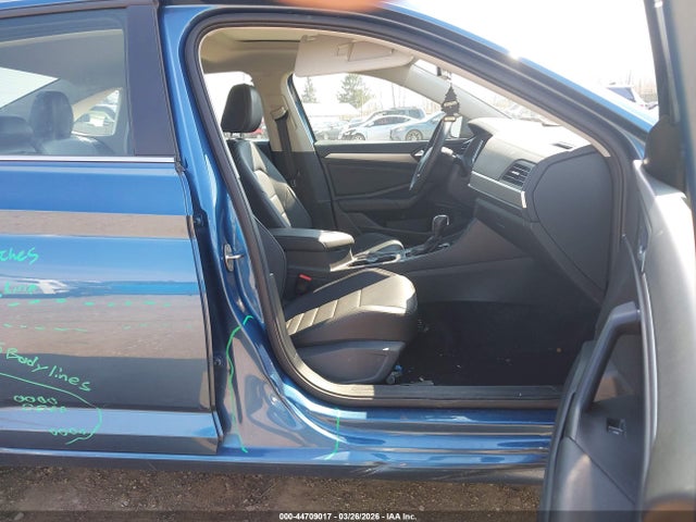 44709017 :رقم المزاد ، 3VWC57BU6MM068360 vin ، 2021 Volkswagen Jetta 1.4t R-line/1.4t S/1.4t Se مزاد بيع