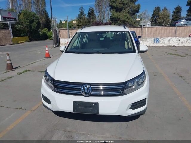 WVGBV7AX6HK028072 Volkswagen Tiguan 2.0t/2.0t S