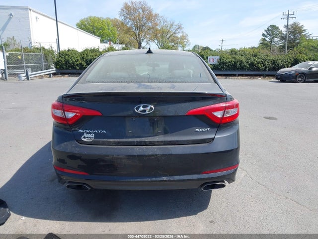 2017 Hyundai Sonata Sport მანქანა იყიდება აუქციონზე, vin: 5NPE34AFXHH445447, აუქციონის ნომერი: 44709022