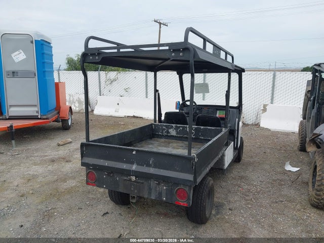 5FCLLC9A0J1000230 Columbia Utilitruck