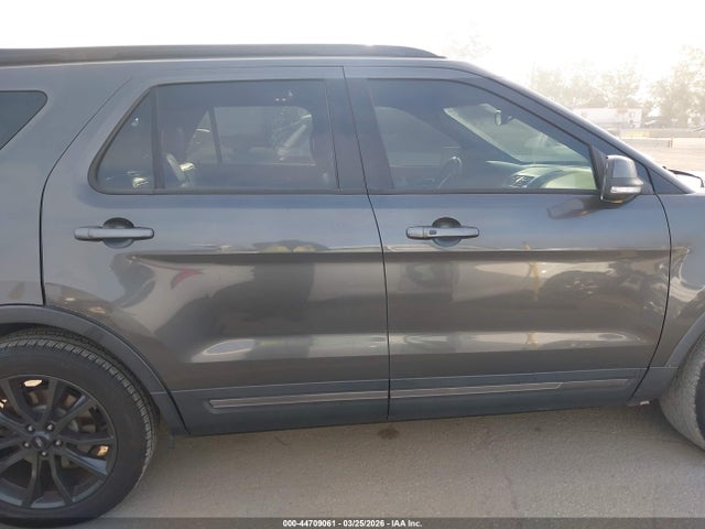 Ford EXPLORER XLT 2018 1FM5K7D89JGC41701 Image 13