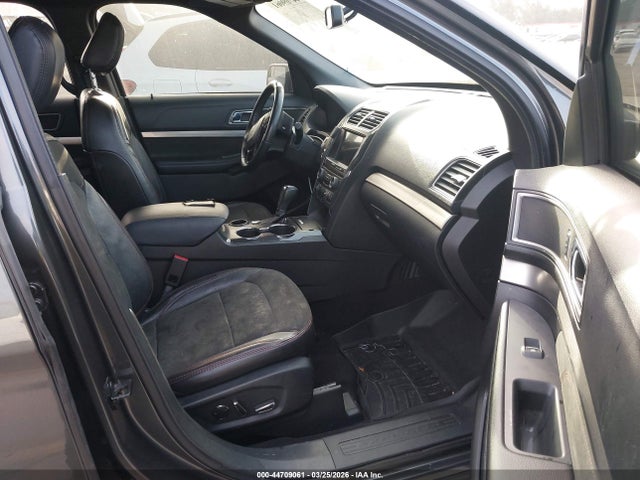 Ford EXPLORER XLT 2018 1FM5K7D89JGC41701 Image 5