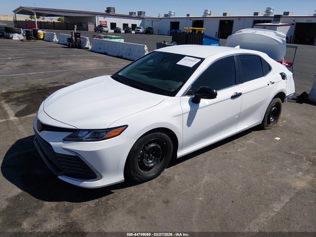 2023 Toyota Camry Le Hybrid მანქანა იყიდება აუქციონზე, vin: 4T1C31AK8PU605988, აუქციონის ნომერი: 44709069