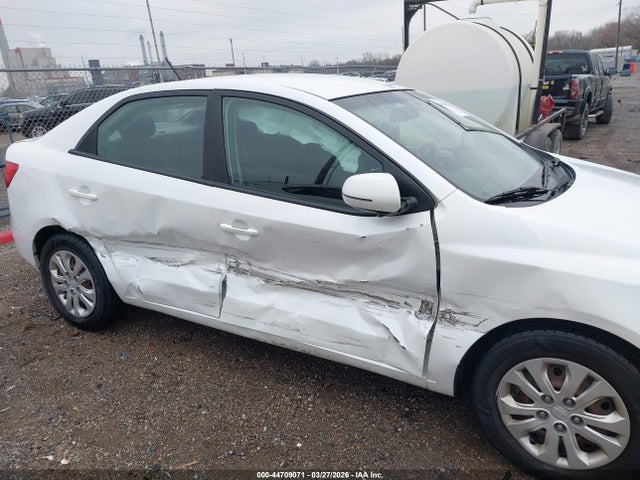 44709071 :رقم المزاد ، KNAFU4A26C5601326 vin ، 2012 Kia Forte Ex مزاد بيع