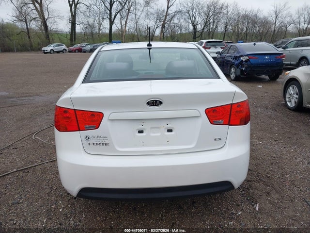 44709071 :رقم المزاد ، KNAFU4A26C5601326 vin ، 2012 Kia Forte Ex مزاد بيع