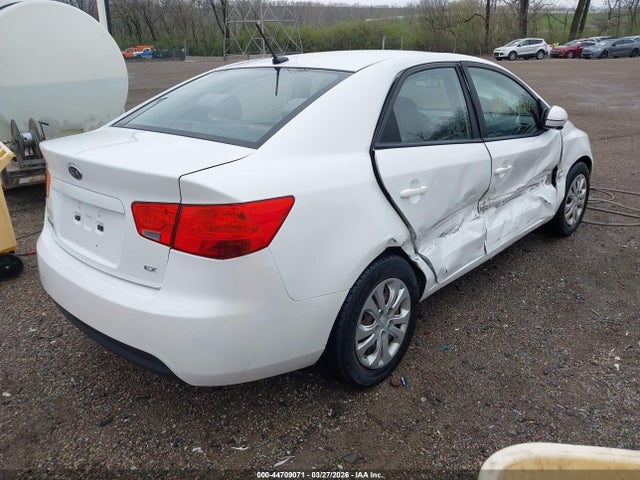 44709071 :رقم المزاد ، KNAFU4A26C5601326 vin ، 2012 Kia Forte Ex مزاد بيع