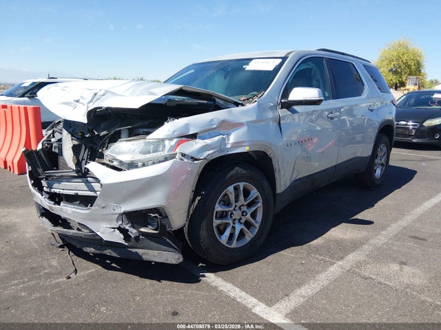 Chevrolet Traverse 1lt 2019 1GNERGKW4KJ230022 Image 2