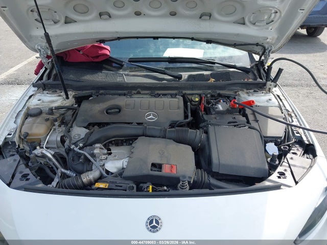 44709083 :رقم المزاد ، WDD3G4FB7KW023158 vin ، 2019 Mercedes-benz A 220 4matic مزاد بيع