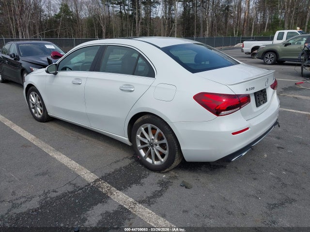 44709083 :رقم المزاد ، WDD3G4FB7KW023158 vin ، 2019 Mercedes-benz A 220 4matic مزاد بيع
