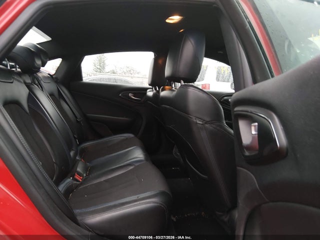 44709106 :رقم المزاد ، 1C3CCCBB5GN146366 vin ، 2016 Chrysler 200 S مزاد بيع