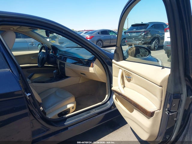 Продажа на аукционе авто 2006 Bmw 325i, vin: WBAVB13546KX65140, номер лота: 44709124