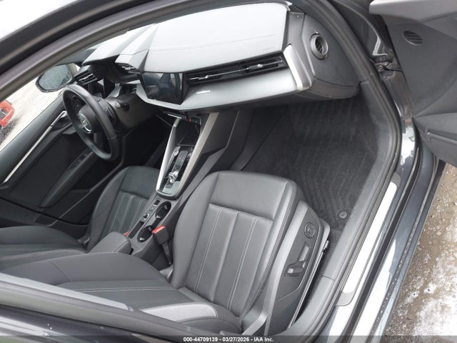 Продаж на аукціоні авто 2023 Audi A3 Premium 40 Tfsi Quattro S Tronic, vin: WAUGUDGY7PA146662, номер лоту: 44709139