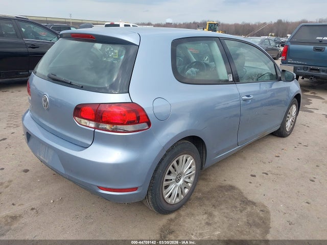 44709142 :رقم المزاد ، WVWBB7AJXAW287798 vin ، 2010 Volkswagen Golf 2-door مزاد بيع
