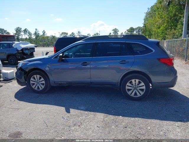 44709163 :رقم المزاد ، 4S4BSAAC1J3229560 vin ، 2018 Subaru Outback 2.5i مزاد بيع