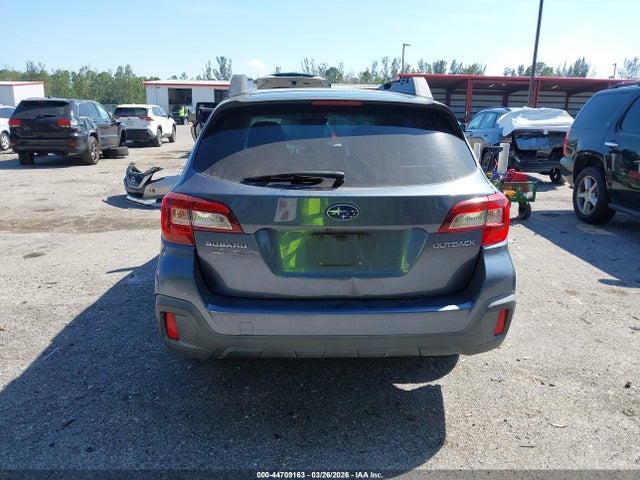 44709163 :رقم المزاد ، 4S4BSAAC1J3229560 vin ، 2018 Subaru Outback 2.5i مزاد بيع
