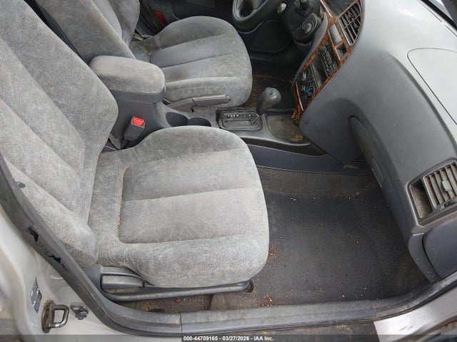 2002 Hyundai Elantra Gls მანქანა იყიდება აუქციონზე, vin: KMHDN45DX2U389839, აუქციონის ნომერი: 44709165