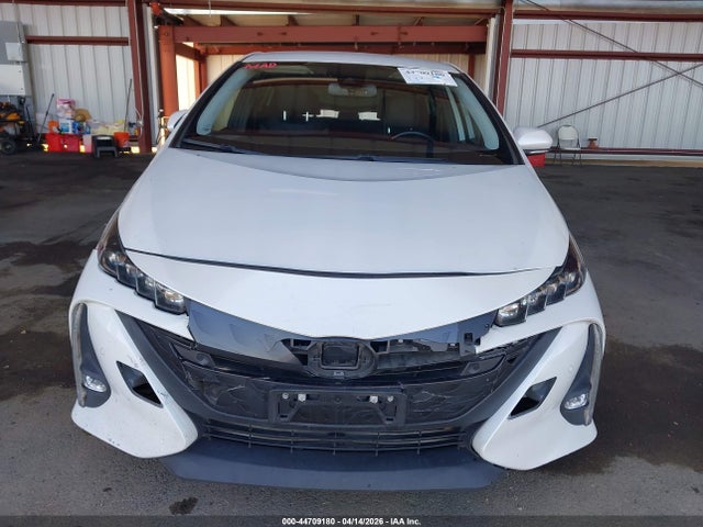 Toyota Prius Prime Limited 2022 JTDKAMFP4N3207868 Image 13