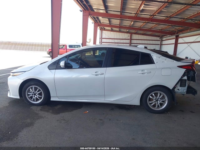 Toyota Prius Prime Limited 2022 JTDKAMFP4N3207868 Image 15
