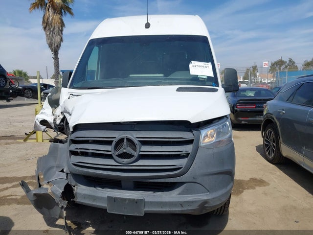 W1Y40BHYXPT129486 Mercedes-Benz Sprinter 2500 Standard Roof 4-cyl Gas