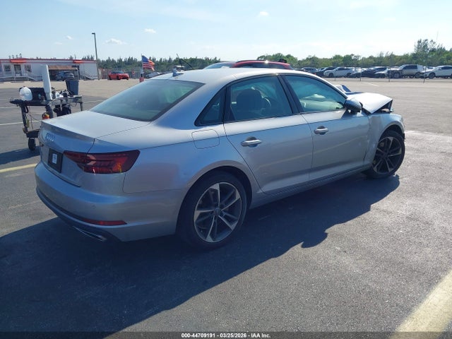 Продажа на аукционе авто 2019 Audi A4 40 Titanium Premium, vin: WAUGMAF40KA120619, номер лота: 44709191