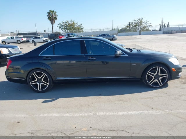 Продаж на аукціоні авто 2012 Mercedes-benz S 550, vin: WDDNG7DB5CA451807, номер лоту: 44709212