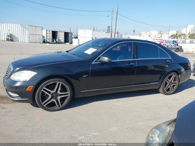 Продаж на аукціоні авто 2012 Mercedes-benz S 550, vin: WDDNG7DB5CA451807, номер лоту: 44709212