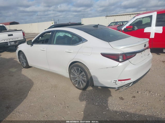 44709214 :رقم المزاد ، 58ADZ1B15MU103209 vin ، 2021 Lexus Es 350 مزاد بيع