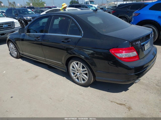 44709220 :رقم المزاد ، WDDGF81X38F083560 vin ، 2008 Mercedes-benz C 300 Luxury 4matic/sport 4matic مزاد بيع