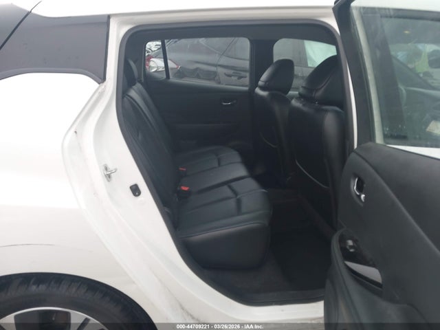 1N4AZ1CP4JC308318 Nissan Leaf Sl