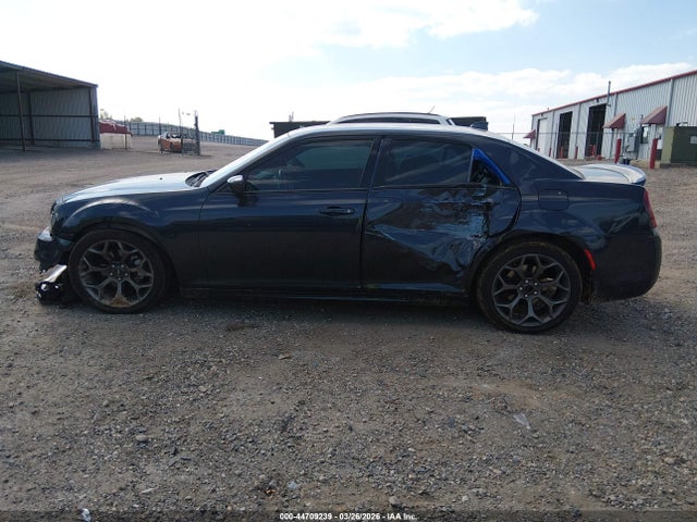 Aukcja sprzedaży 2017 Chrysler 300 300s, vin: 2C3CCABGXHH664841, numer aukcji: 44709239