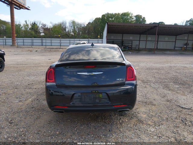 Aukcja sprzedaży 2017 Chrysler 300 300s, vin: 2C3CCABGXHH664841, numer aukcji: 44709239