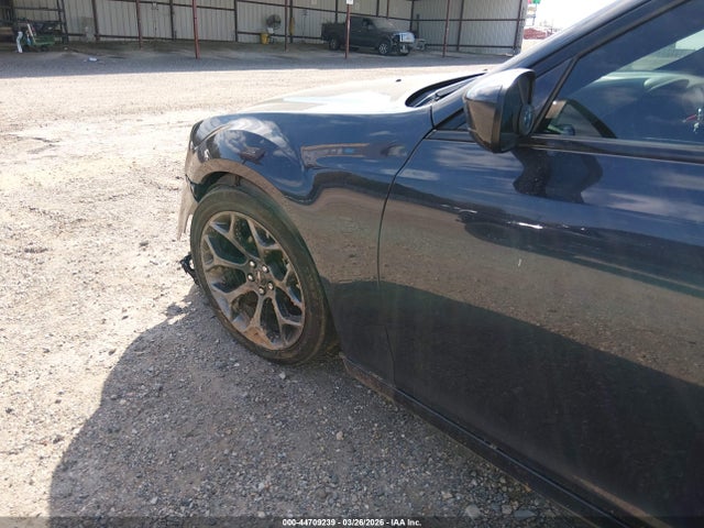 Aukcja sprzedaży 2017 Chrysler 300 300s, vin: 2C3CCABGXHH664841, numer aukcji: 44709239