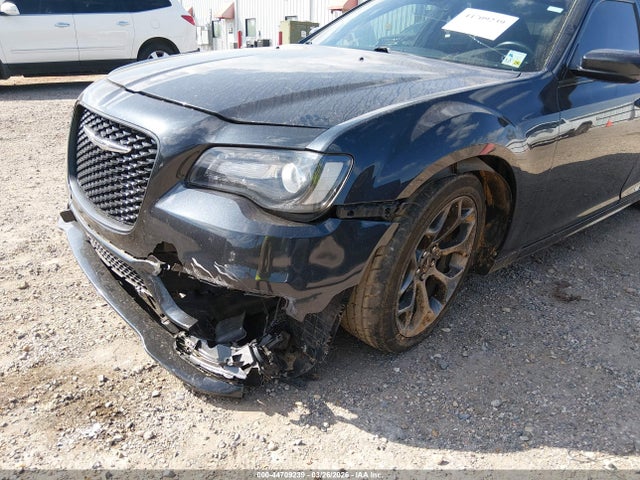 Aukcja sprzedaży 2017 Chrysler 300 300s, vin: 2C3CCABGXHH664841, numer aukcji: 44709239