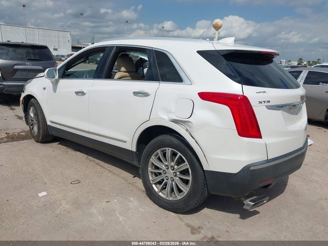 1GYKNBRS9HZ260232 Cadillac XT5 LUXURY