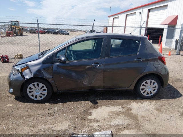 VNKKTUD38HA072704 Toyota YARIS L