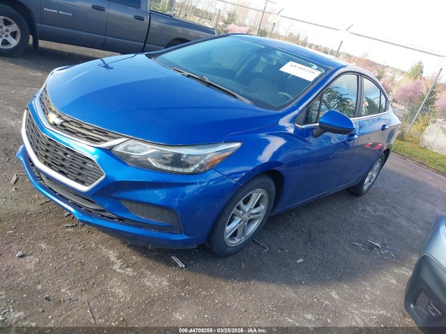 1G1BE5SM9J7137950 Chevrolet Cruze Lt Auto