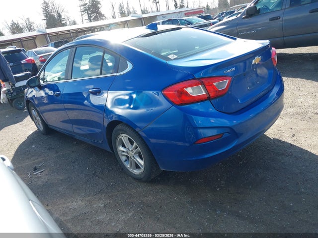 1G1BE5SM9J7137950 Chevrolet Cruze Lt Auto