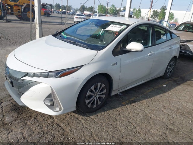 Toyota Prius Prime Limited 2021 JTDKAMFP3M3172318 Image 2