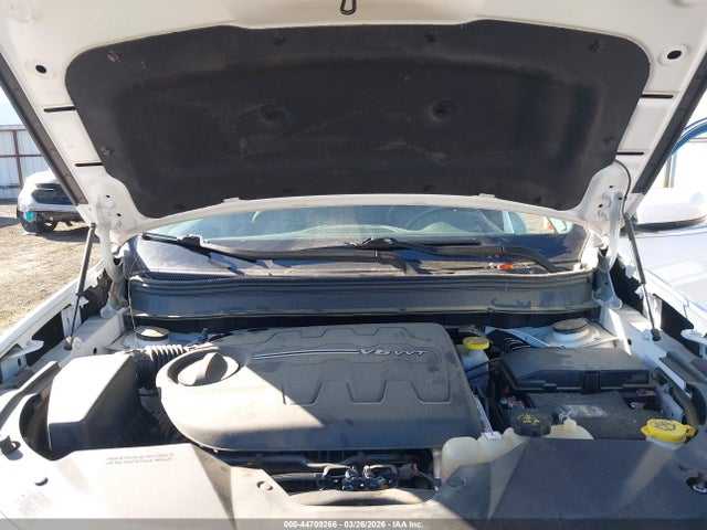 Jeep Cherokee Latitude Plus 4x4 2019 1C4PJMLX6KD223750 Image 10
