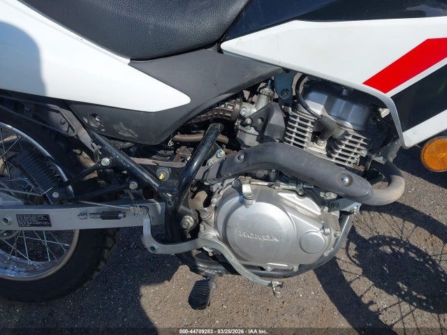 Honda Xr150l E 2023 3H1KD1318PD002024 Image 8