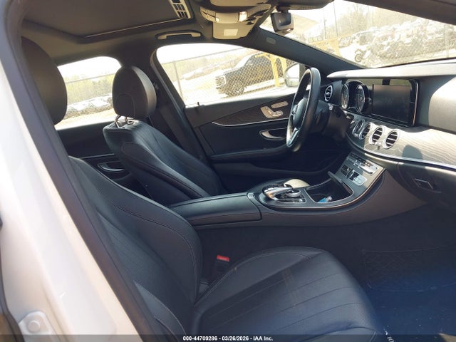 Продажа на аукционе авто 2019 Mercedes-benz E 450 4matic, vin: WDDZF6JB4KA505812, номер лота: 44709286