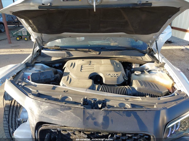 44709298 :رقم المزاد ، 2C3CCABG4PH589973 vin ، 2023 Chrysler 300 300s مزاد بيع